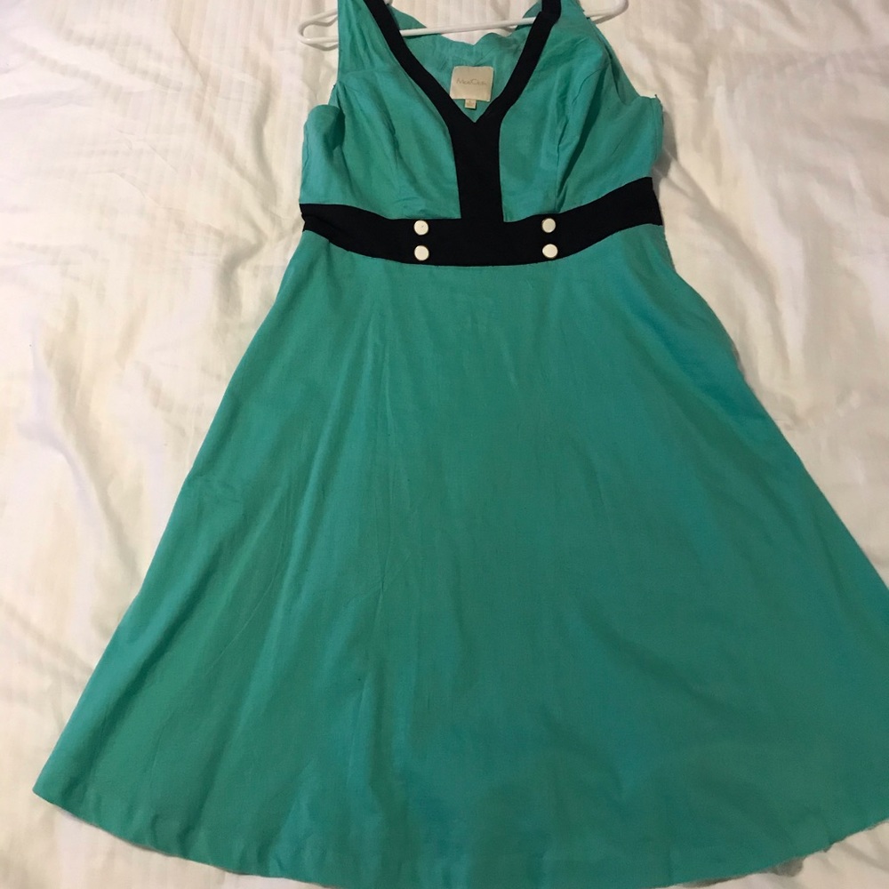 Women’s dress